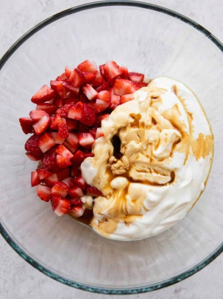 Chocolate Strawberry Yogurt Clusters (3)